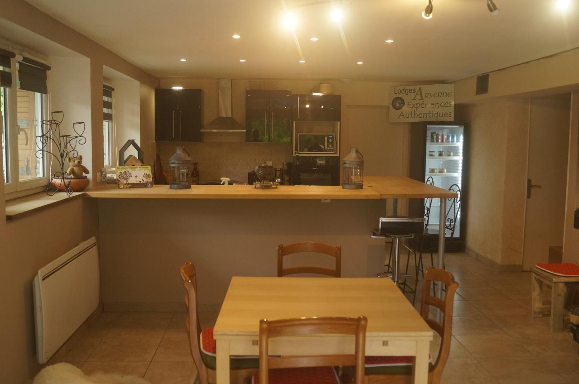 Lodges Arverne Vic-le-Comte Esterno foto