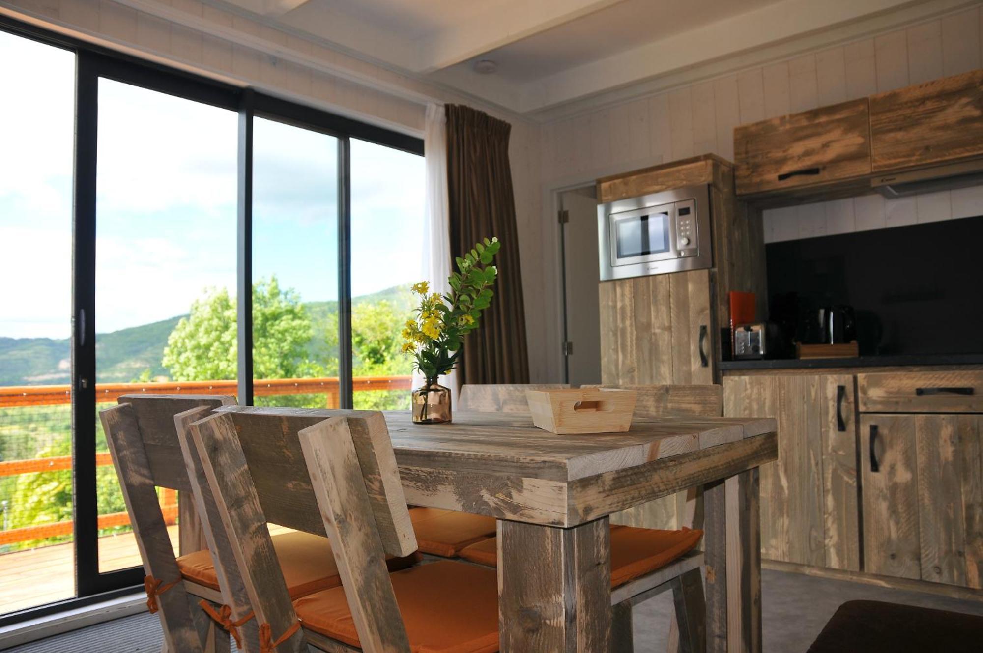 Lodges Arverne Vic-le-Comte Esterno foto