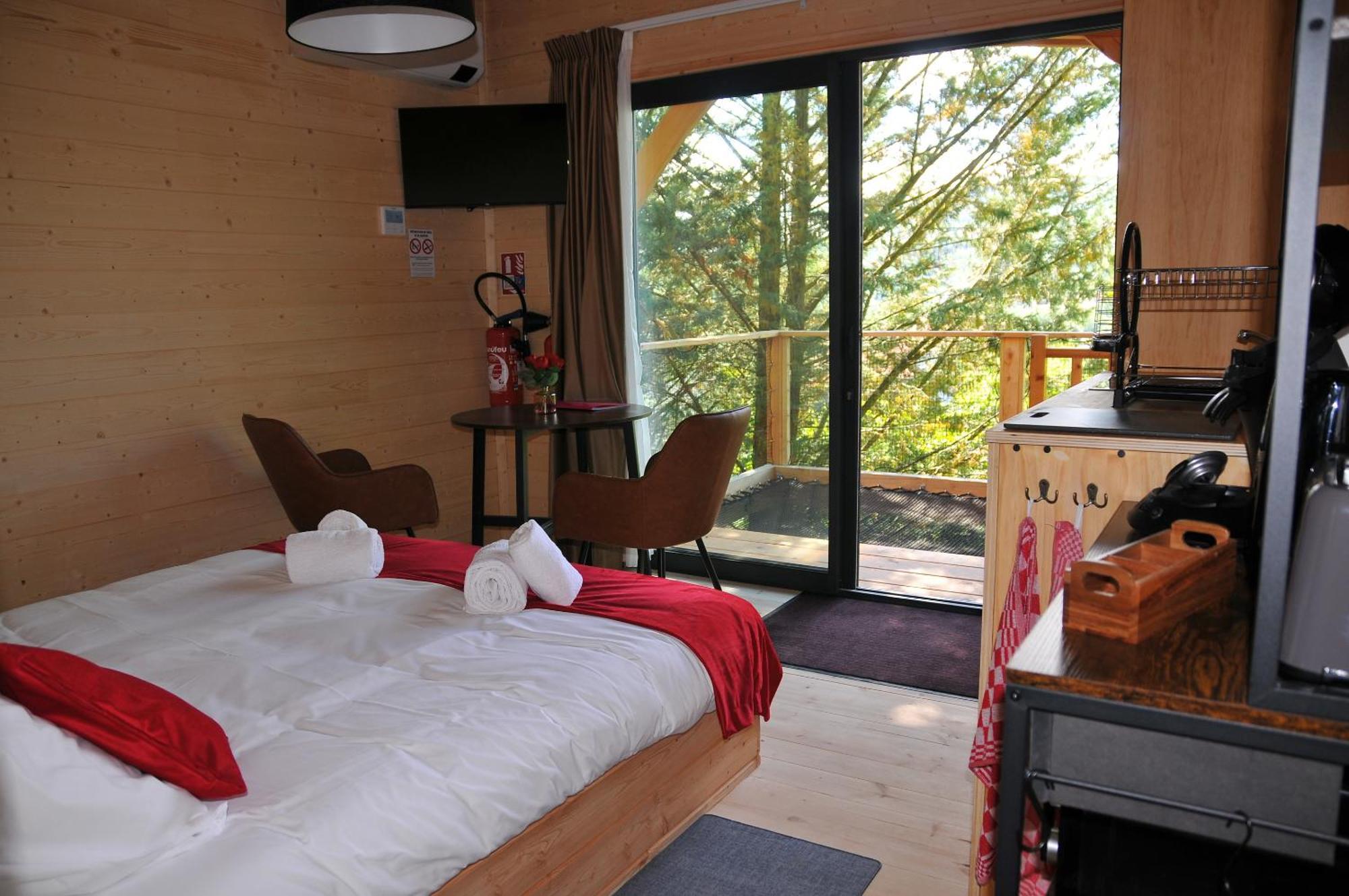 Lodges Arverne Vic-le-Comte Esterno foto